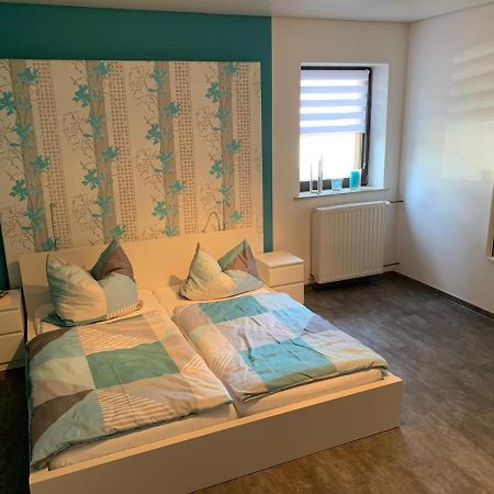 Ferienwohnung Haus Angela Gudesweiler エクステリア 写真