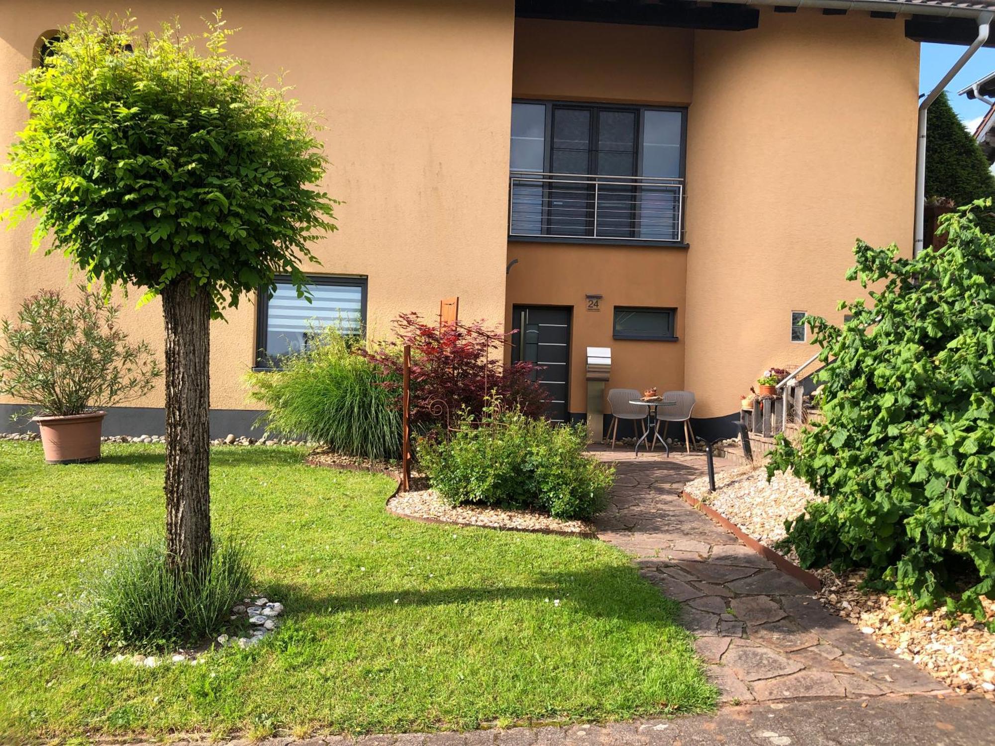 Ferienwohnung Haus Angela Gudesweiler エクステリア 写真